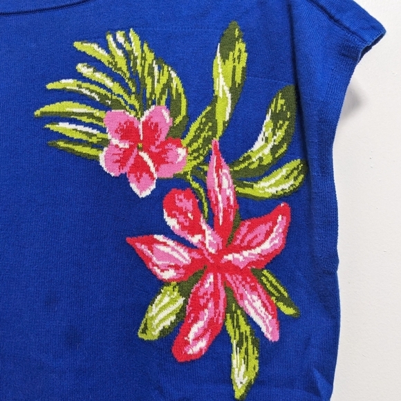 Tommy Hilfiger Floral Sweater Woman's M - Picture 3 of 5